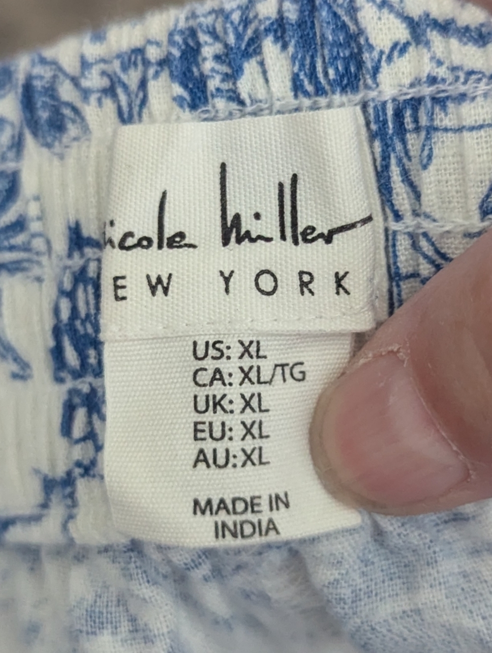 Nicole Miller Blue and White Printed Pants - Picture 4 of 5